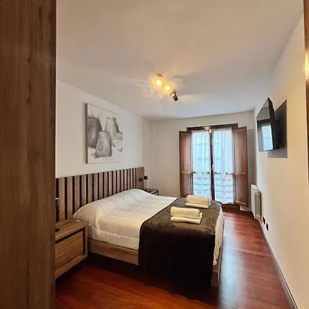 Parque Riera, 1 Plaza Garaje Apartment